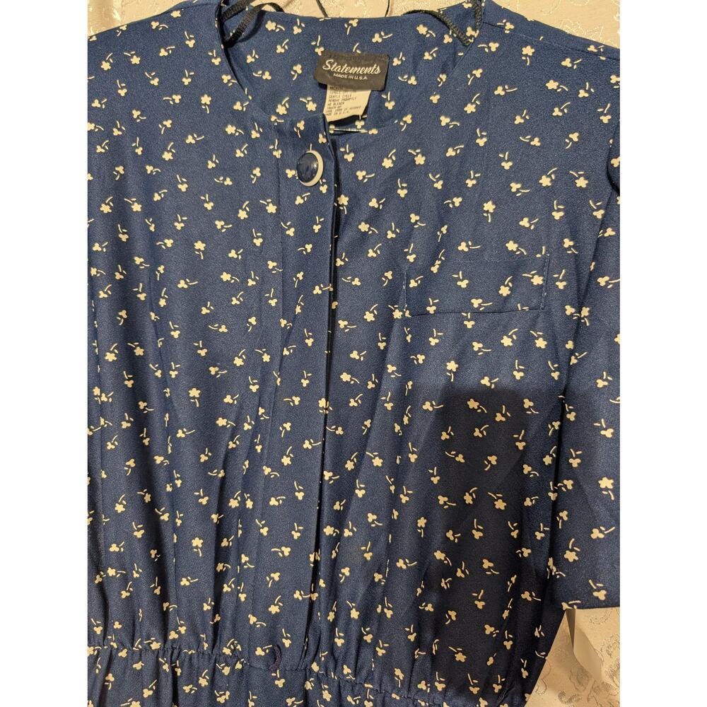 80s Cottagecore Navy Blue Ditsy Floral Dress Statements Made in USA Size 8 - Picture 3 of 7